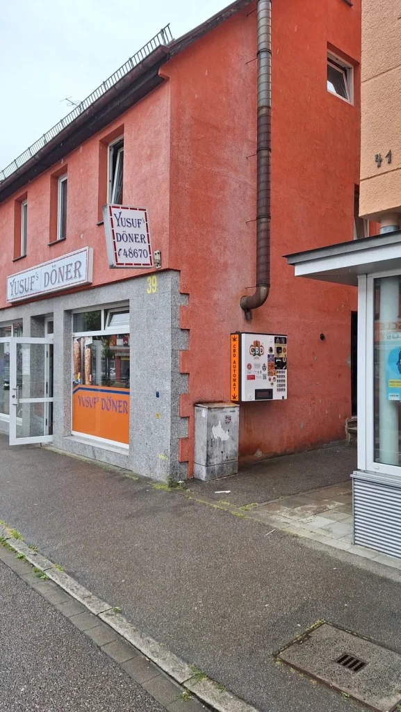 CBD DOC Automat Wilhelmstraße 39, Heidenheim