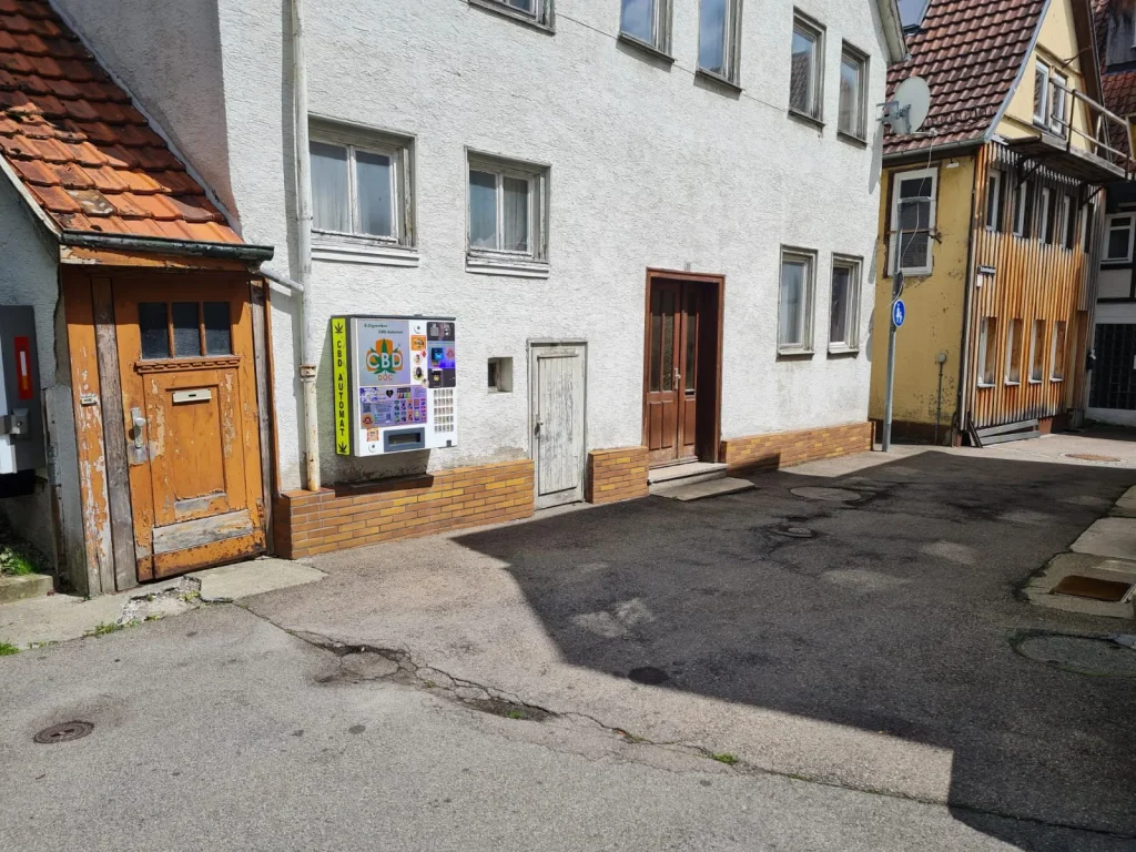 CBD DOC Automat Schmeihengässle 19, Albstadt